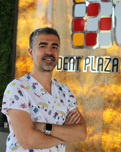 Dr Uğur Ağar